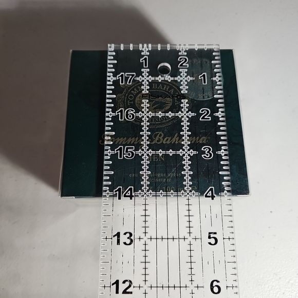 Tommy Bahama Martinique Eau de Cologne Spray for Men 3.4 fl.oz - Picture 10 of 12